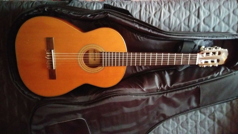 gitara klasyczna Admira 630 BU