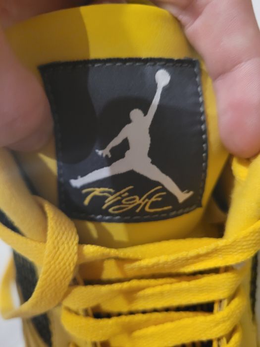 Buty Jordan 4 Retro Lightning