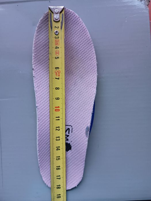 Adidas niebieski