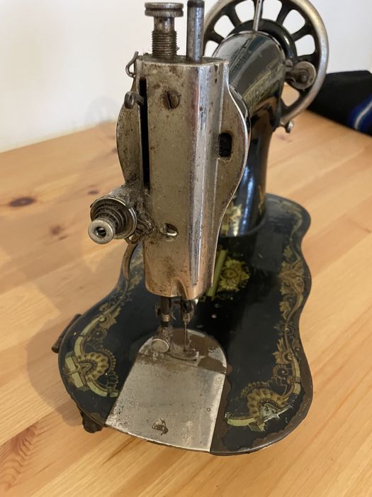 Maquina costura Singer  antiguidades