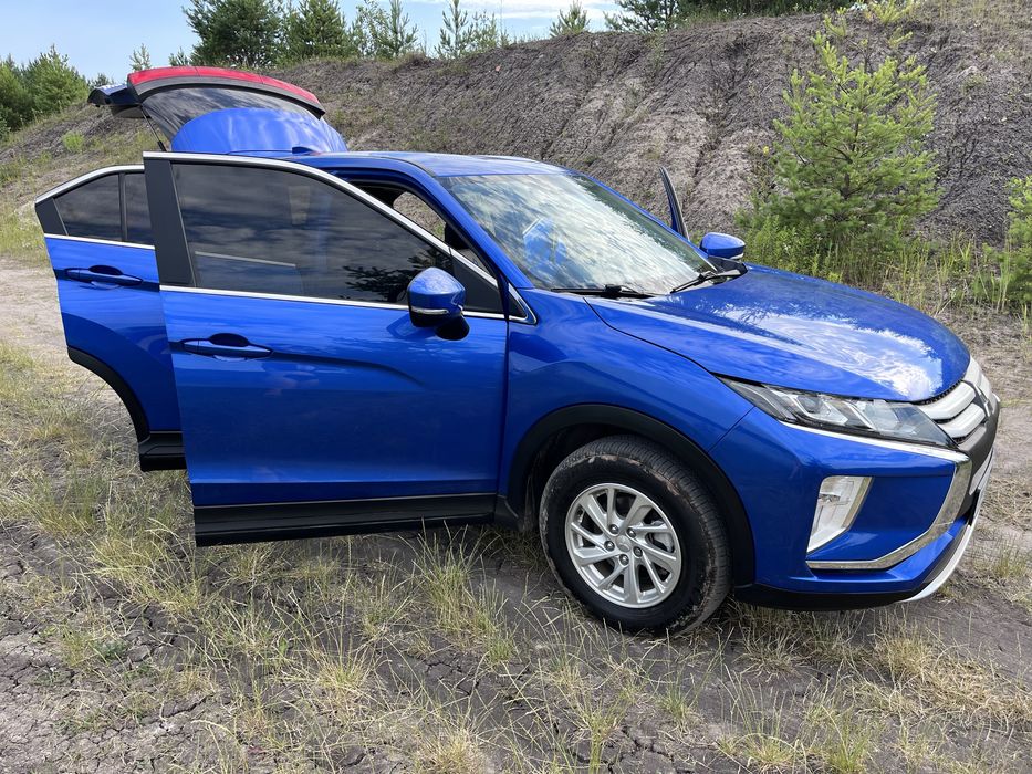 Автомобіль Mitsubishi Eclipse Cross
