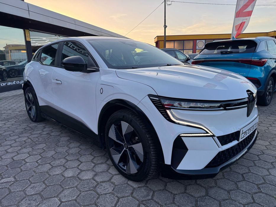 Renault Mégane E-Tech EV60 Evolution Optimum Charge — photo 2