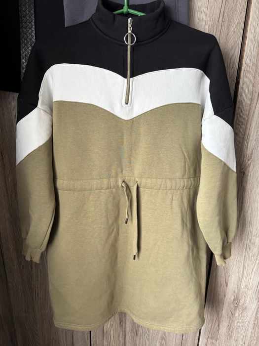 Тепла сукня-худі