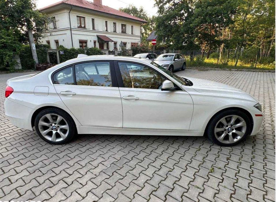 Bmw 328Xi 2014p .