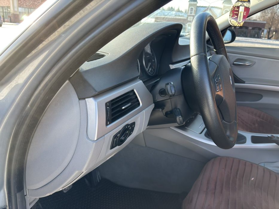 Продам BMW e91  2006р