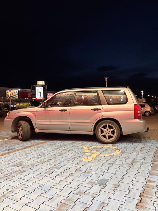 Subaru Forester 2.0 XT stan bardzo dobry