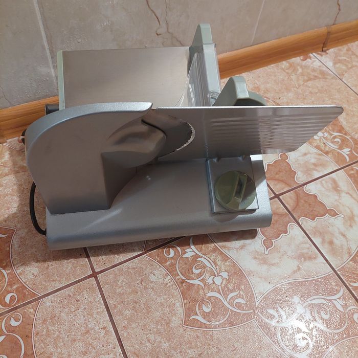 Слайсер ломтерезка скиборізка