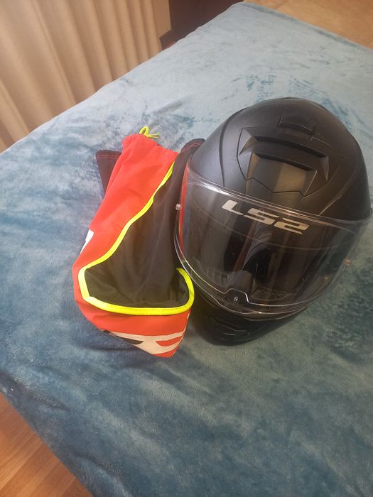 Capacete       ..