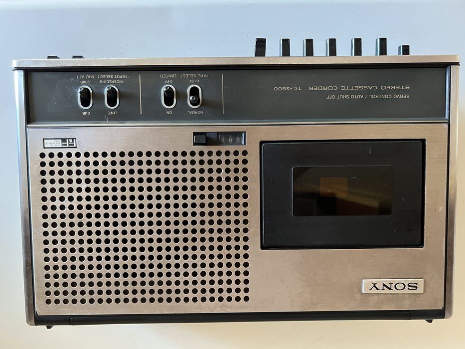 1973. Репортерский стерео рекордер Sony TC 2800. Ferrit head