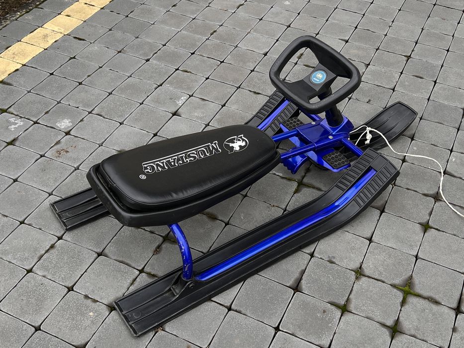 Санки з рулем чук і гек сани