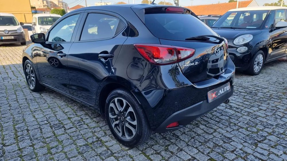 Mazda 2.0528942533434429446