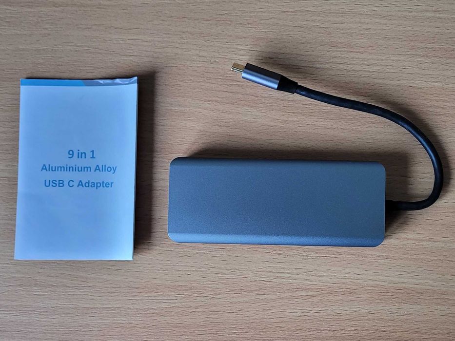 Hub USB-c hdmi  czytnik kart SD audio VGA 9w1 – wszechstronny adapter