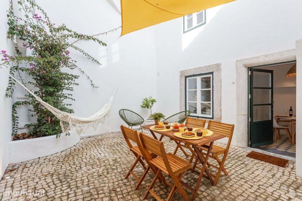 Apartamento T2 com terraço, Alfama, Lisboa