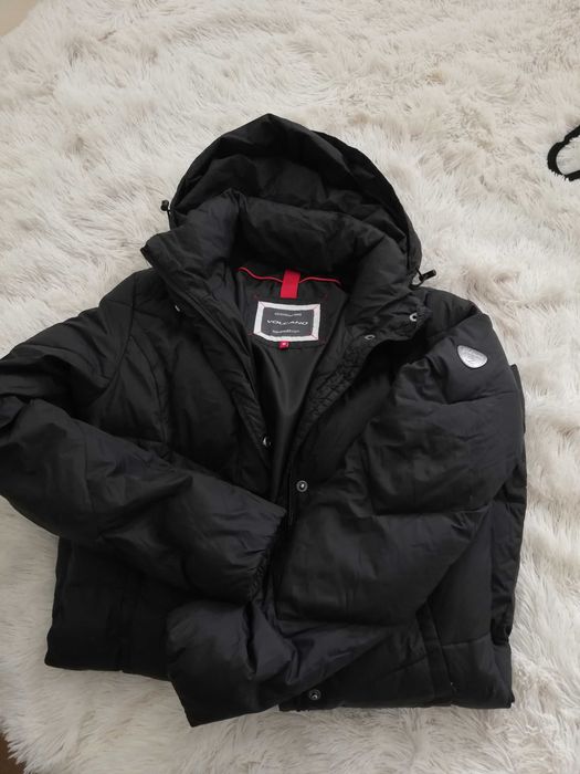 parka Volcano S 36 M 38 płaszcz puchowy Volcano S 36 M 38 czarny
