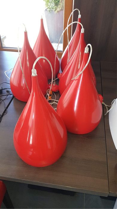 Zestaw  czerowych lamp