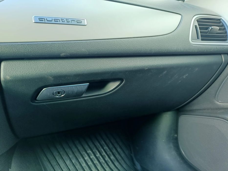 Porta luvas AUDI A6 Allroad (4GH, 4GJ, C7)