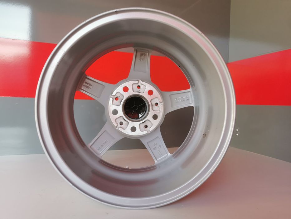 Felgi 16" 5x120 Opel Insignia Vivaro Renault Trafic 72,6mm 71,1mm