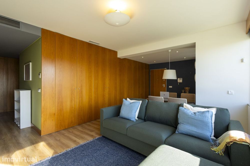 T1 a estrear após renovação, com luz, espaço e cobertura panorâmica