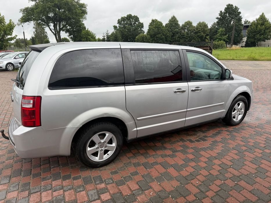 Dodge Grand Caravan dodge grand caravan 3,3 benzyna gaz 160 koni automat 7 os zarejestrowa