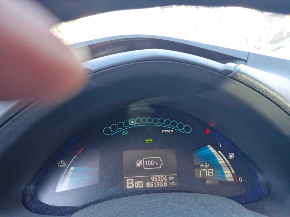Продам Nissan Leaf 2017, 30kw