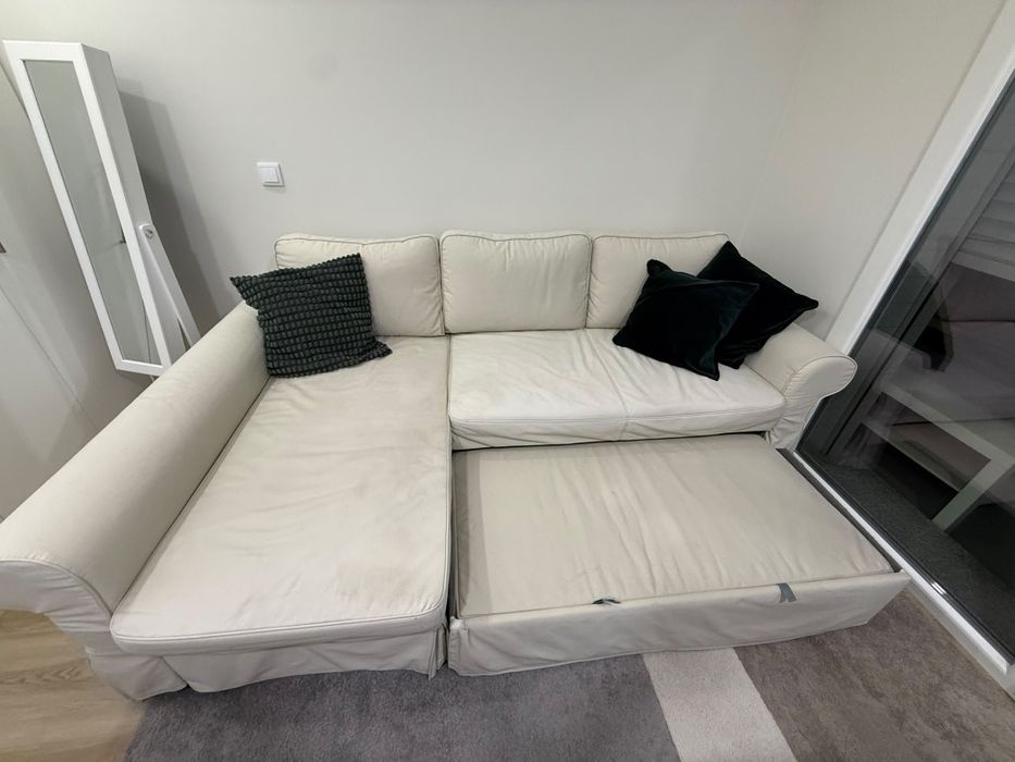 Sofá IKEA com chaise longue