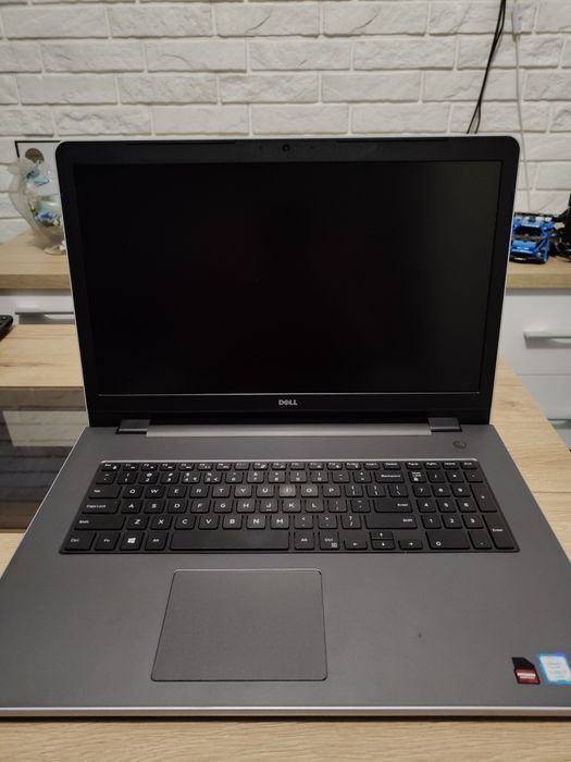 Laptop Dell!! Intel core i7!! 8Gb ram!! Polecam