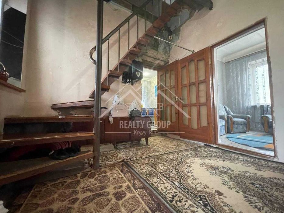 Продаж великого і чудового будинку у ЦМ районі (Pit-Stop)