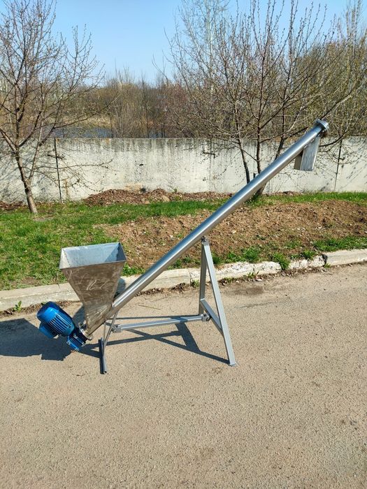 Шнек, шнекові конвеєри, погрузчик, шнековий дозатор, комбайни