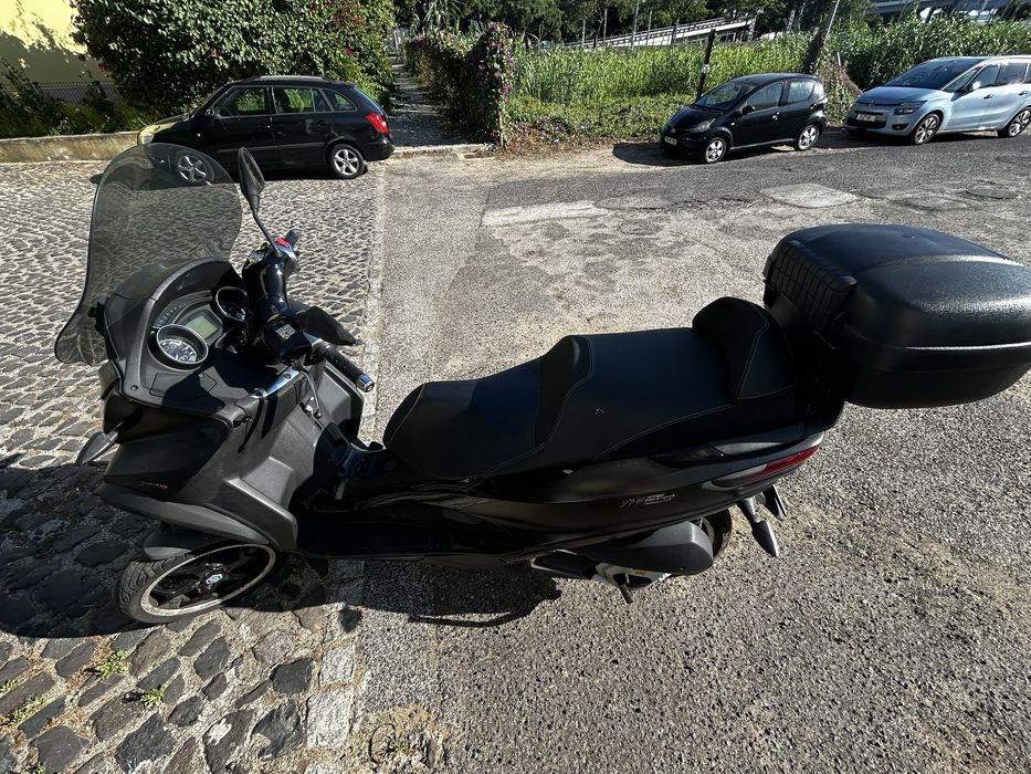 Piaggio mp3 300 2015