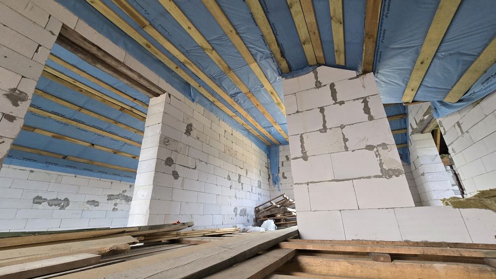 Продаж будинку на початку с.Глибочиця