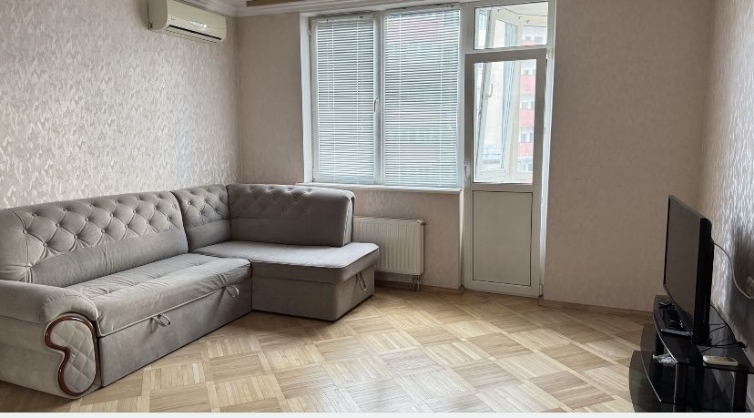 Хороша 2к роздільна, Яблонськоі 4, м Шулявка, Індустр Міст