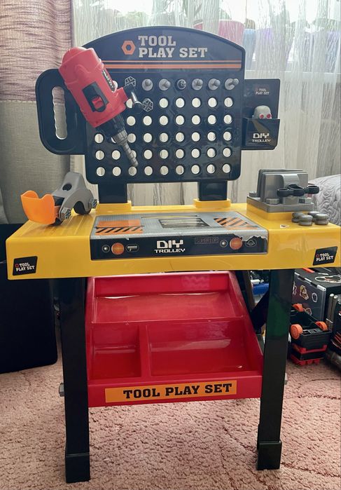 Інструменти для хлопчика