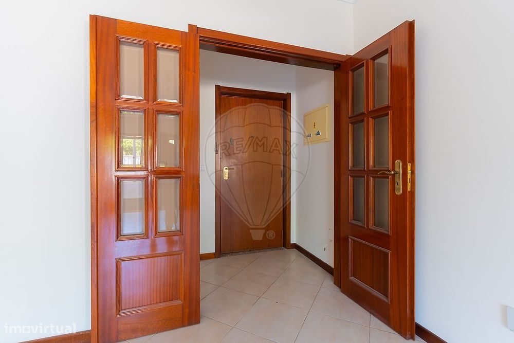 Apartamento T1 para arrendamento