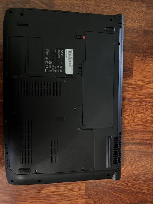 Ноутбук Acer Aspire 5739G