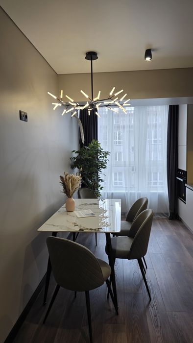 • Продається 2-кімнатна новобудова