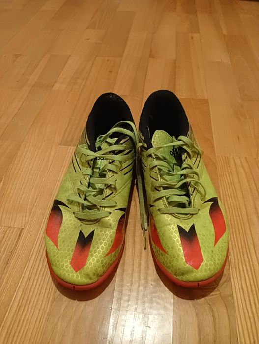 Buty sportowe / halowe marki adidas