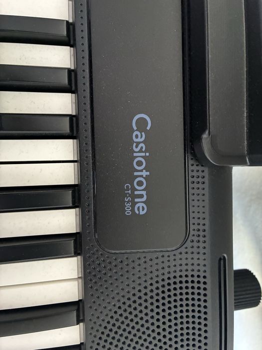 Синтезатор Casio CT-S300
