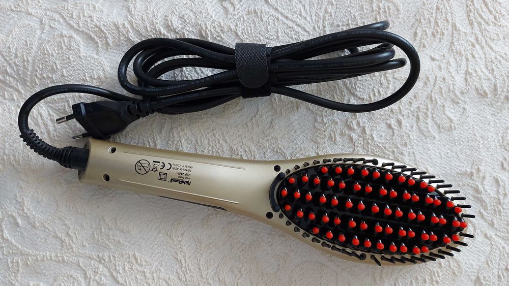 NOVO - Escova Alisadora Ricki Parodi