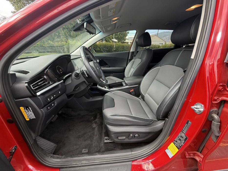 Kia Niro EV EX      2020