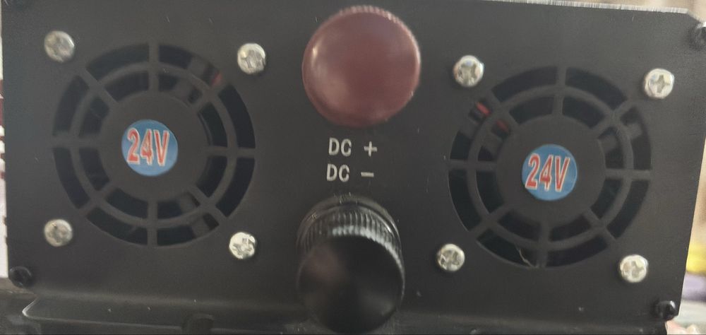 Преобразователь инвертор на 24 В. AC/DC 3000Вт 24В UKC SI-B1-BR3000M