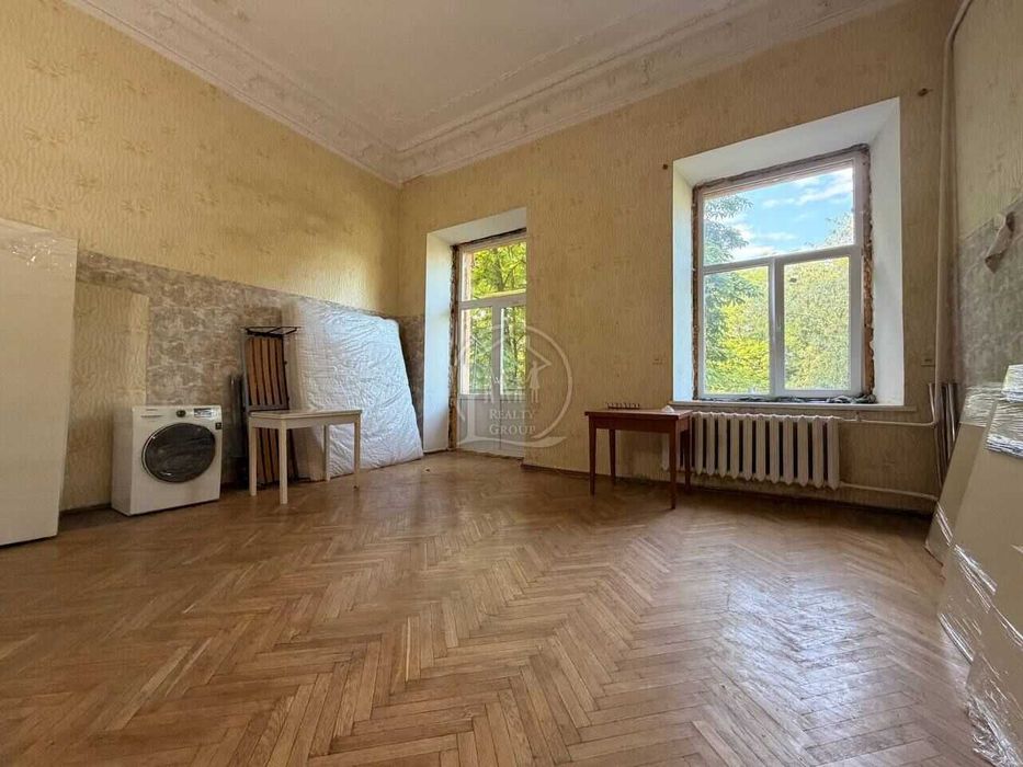 Продажа двухкомнатной коммуны ЦИРК КОБЛЕВСКАЯ Новый РЫНОК СОБОРКА