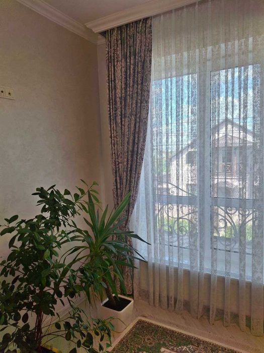Продам 2-поверховий будинок на пров. Архітектурному 6830