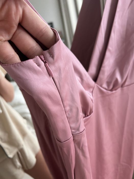 Sukienka długa midi brudny róż S na wesele Shein satynowa koktaljowa