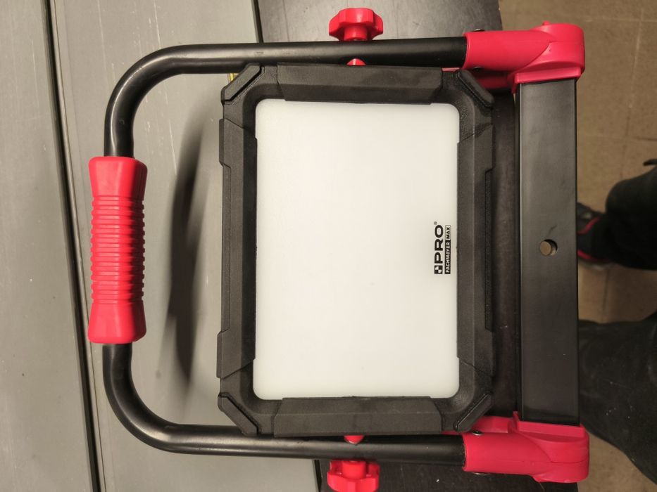 PRO - LD401 naświetlacz LED 30W 3000 lm