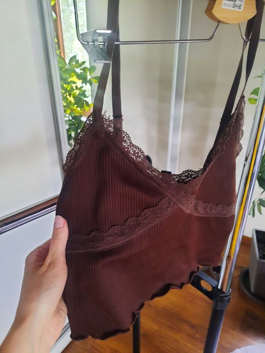 Czekoladowy krotki top S H&M