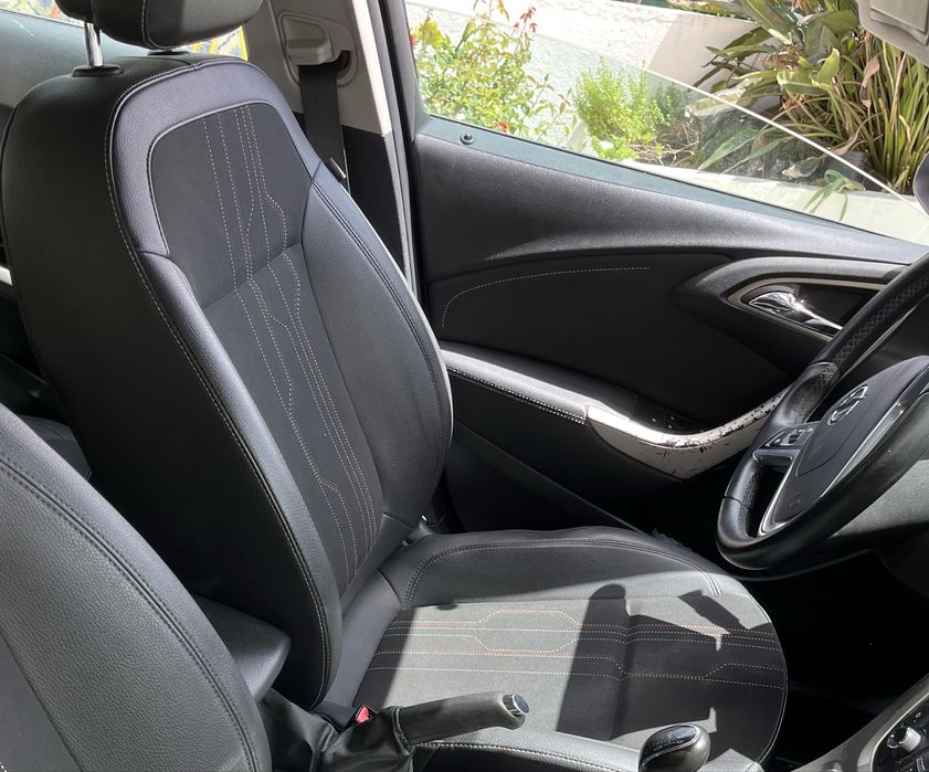 Opel Astra — fotografia 8