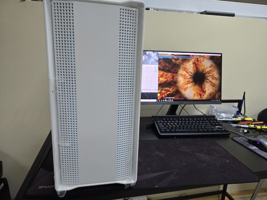 Системник AMD Ryzen 7 8700f 16gb rtx 5060  ssd m2 1000gb