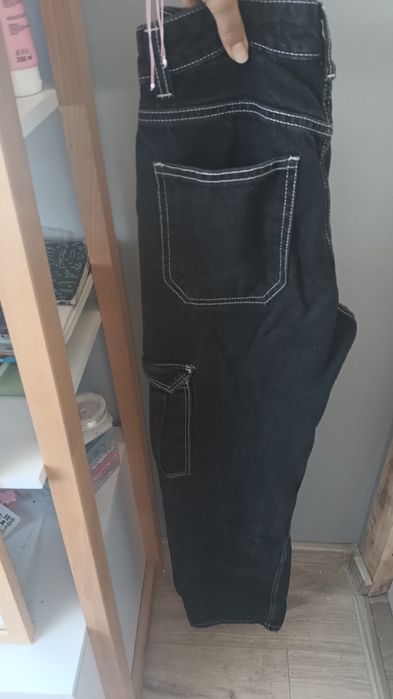 Czarne jeansy barshka