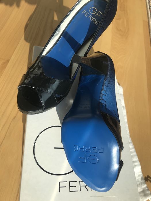 Buty na szpilce Oryginalne