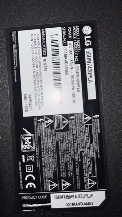 LG 55UM7450PLA 55” 4K Smart TV – Ecrã partido